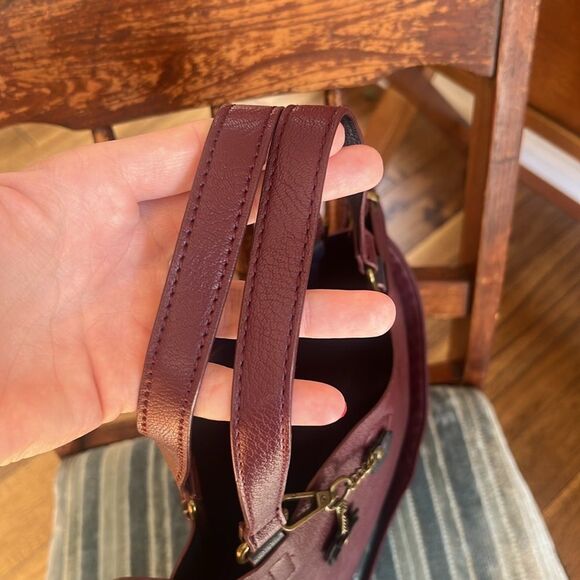 G.H Bass & Co Purse - Picture 5 of 8